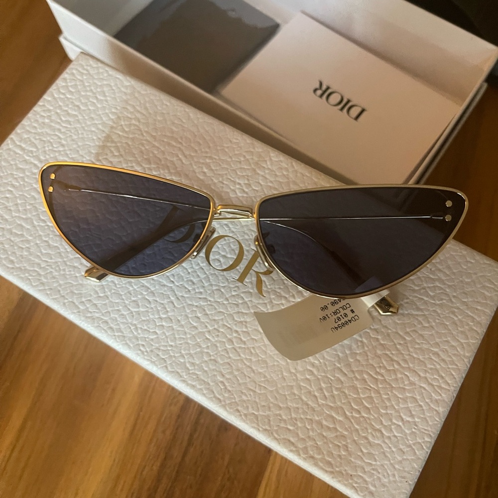 NWT Miss Dior B1U 63mm oversize cat eye sunglasses